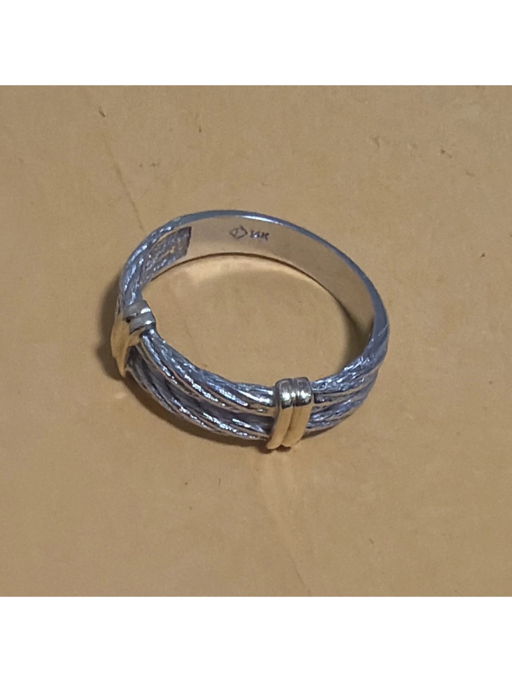 14k White Gold Ring